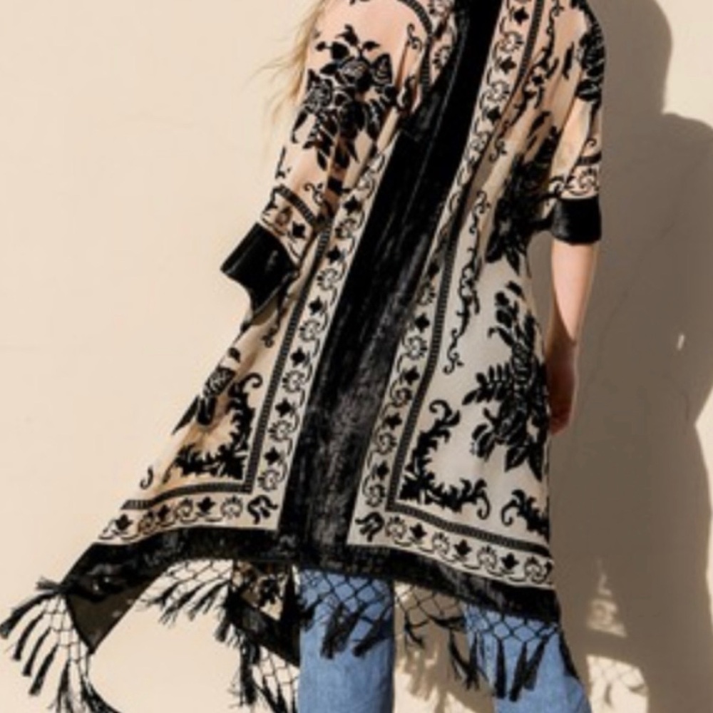 Burnout Kimono